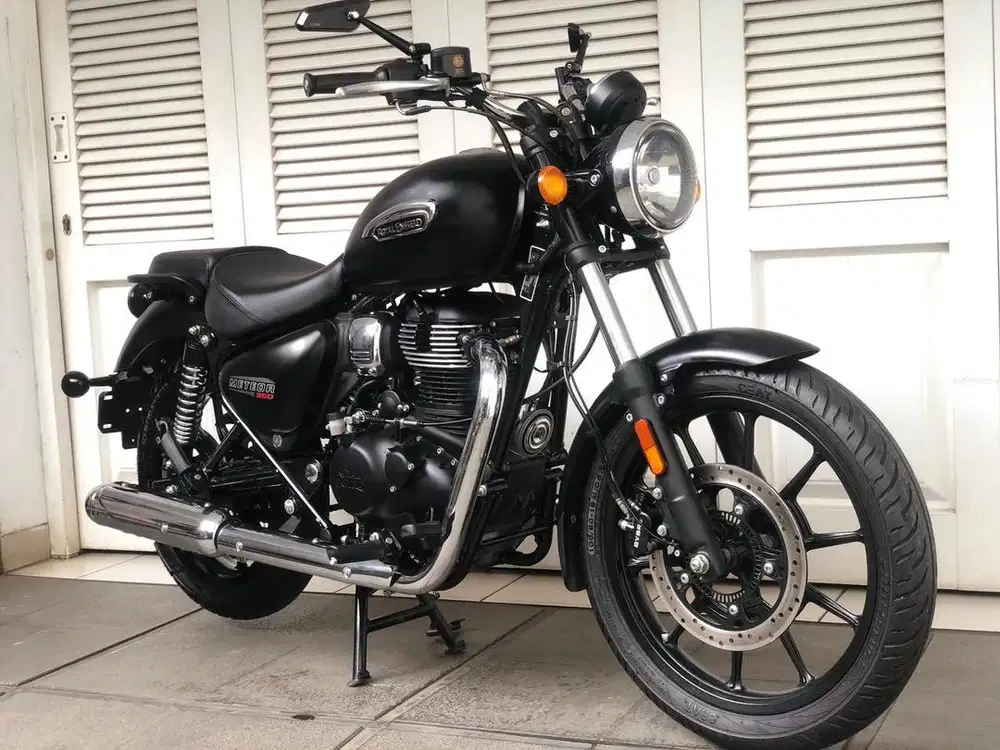 Royal Enfield Meteor Stellar 350 2023
