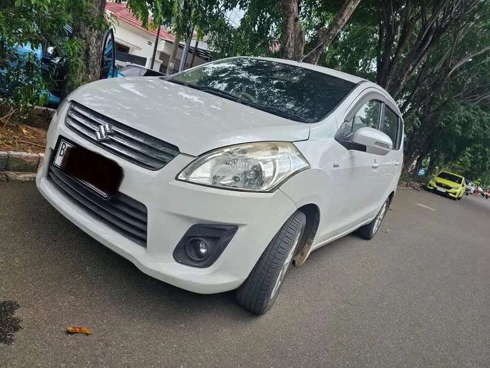 Suzuki Ertiga 2015 Bensin