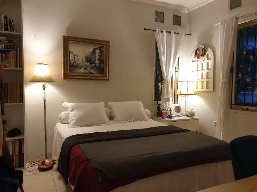 Dijual Rumah Siap Huni Bagus & Strategis Srengseng Kebon Jeruk Jakarta Barat