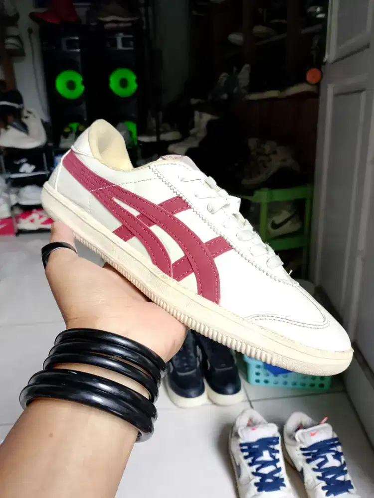 Dijual sepatu onitsuka tiger