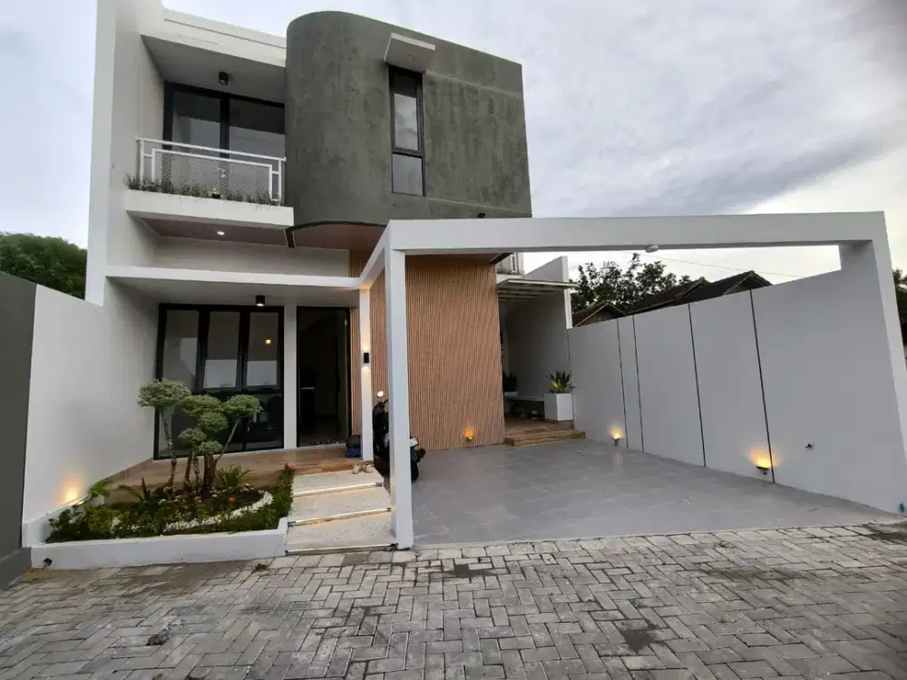 Rumah Elegan 2 Lantai Full Bonus Dekat Kampus UGM dan UNY