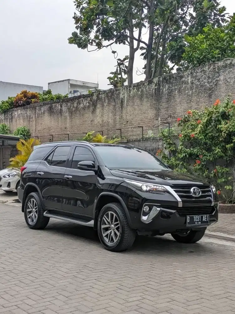 Toyota Fortuner vrz 2.4 automatic 2016