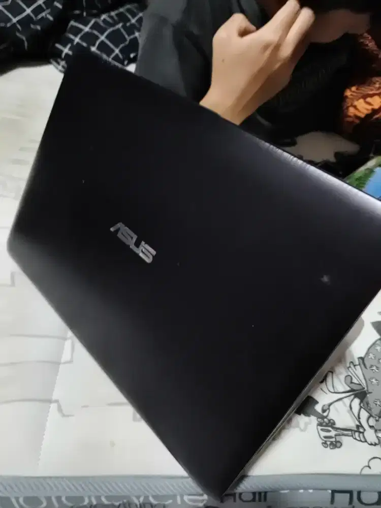 Laptop ASUS X441U Intel core i3 Gen 7 RAM 4GB HDD 1TB