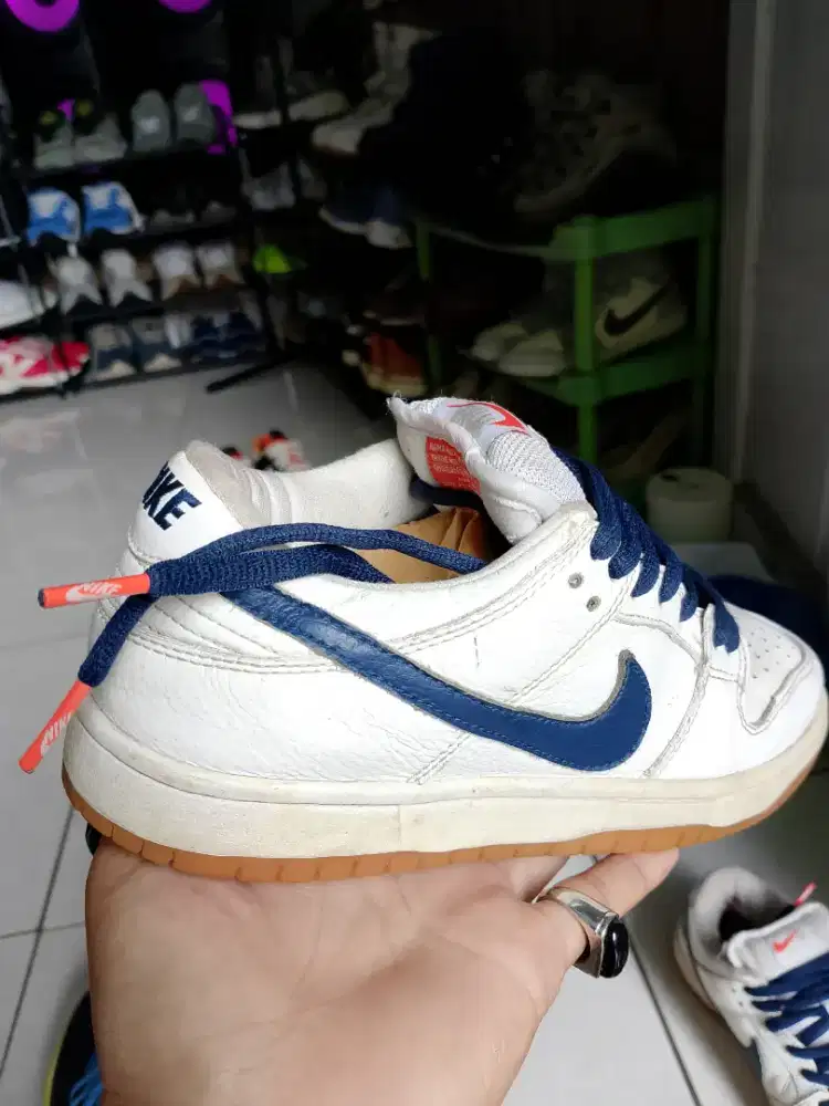 Dijual sepatu Nike sb