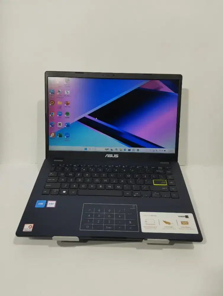 LAPTOP ASUS VIVOBOOK E410MA