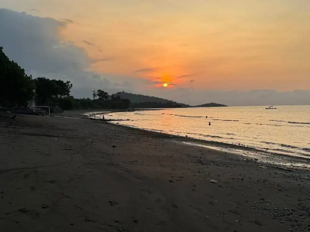 Tanah Premium Beach Front Pantai Pemuteran Buleleng Singaraja Bali