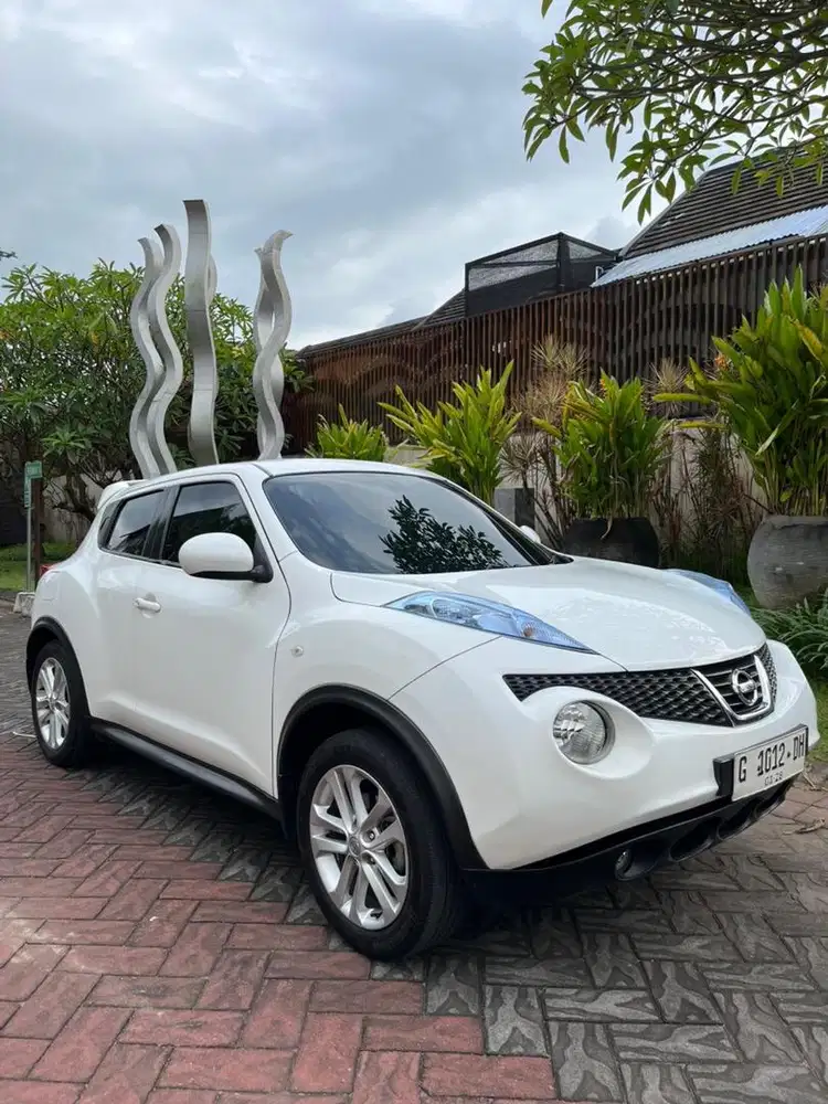JUKE RX 2012 Putih Istimewa Low KM