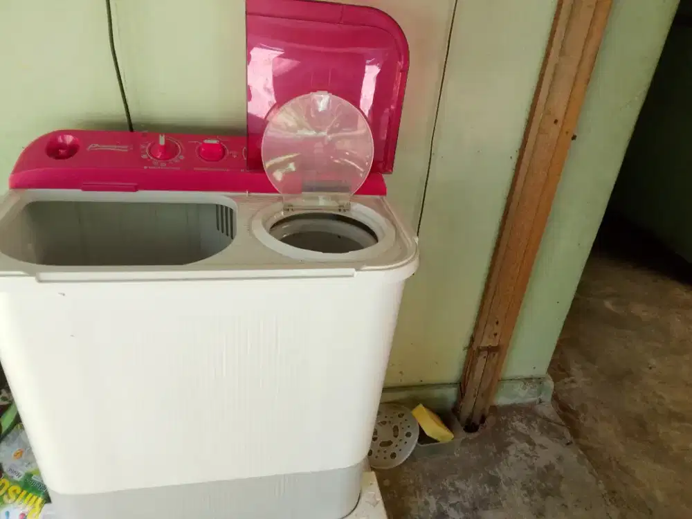 Di jual Mesin Cuci Seperti Baru