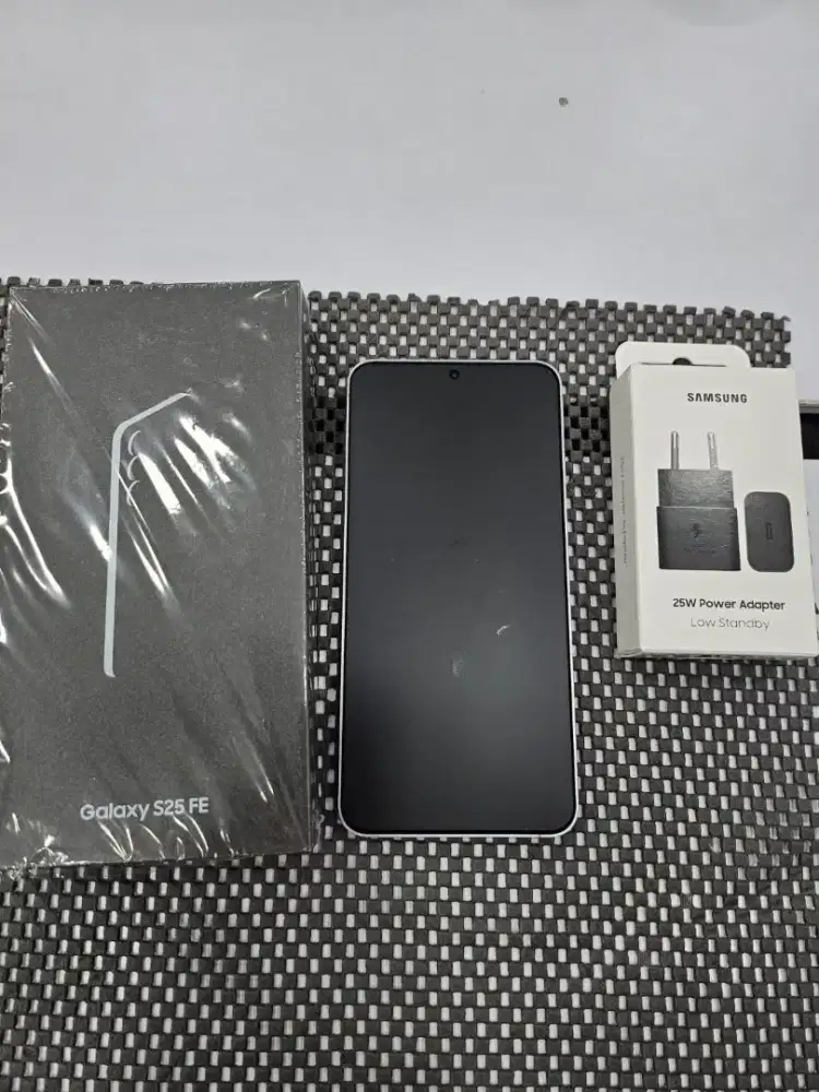 KREDIT HP SAMSUNG S25 FE BARU