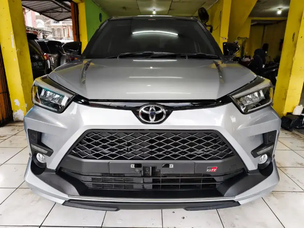 TOYOTA RAIZE 1.0 GR SPORT TURBO TWO TONE AT 2024 MATIC LIKE NEW