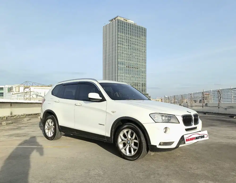 BMW X3 Xline Panoramik Bensin Tahun 2013 Automatic Putih metalik