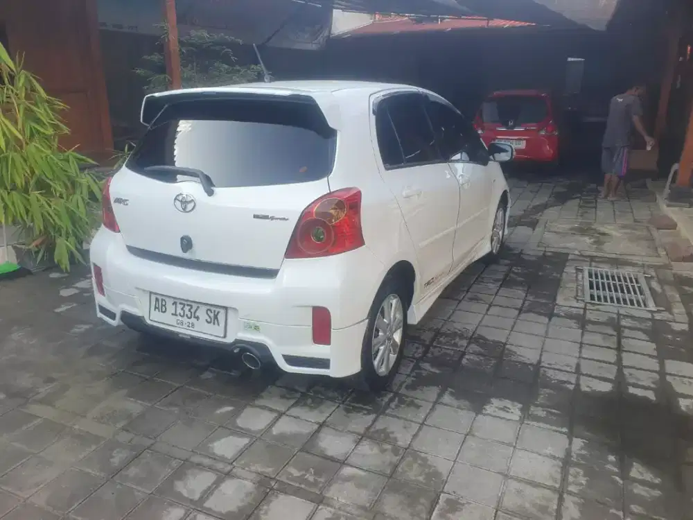 YARIS TRD 2013 MANUAL AB PERTAMA