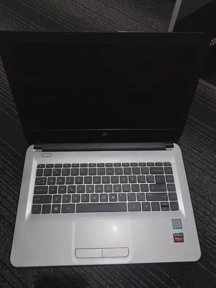 HP Notebook 14-am128TX