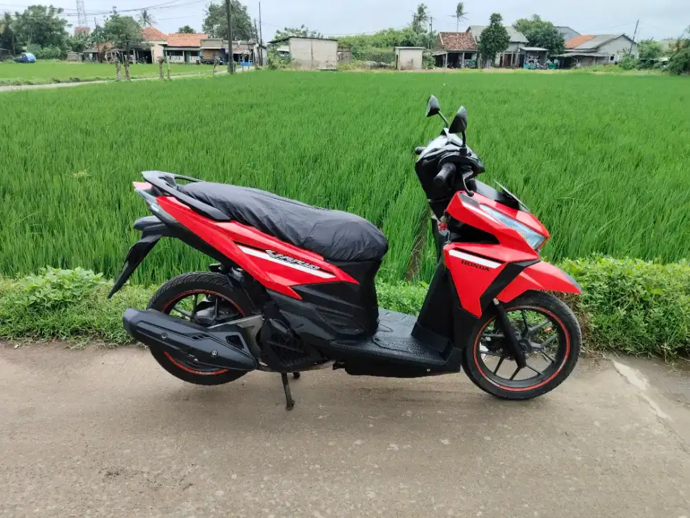 Honda Vario F1 125 CC 2016 plat 2026 mesin halus