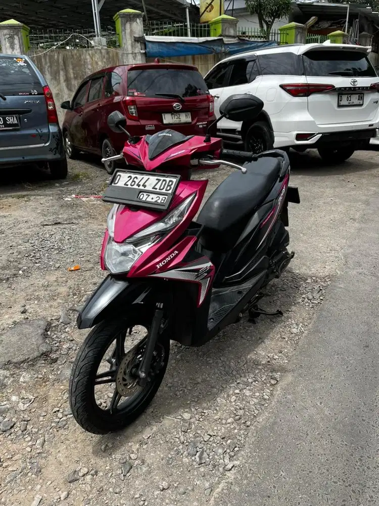 Honda beat magenta 2018 iss mulus
