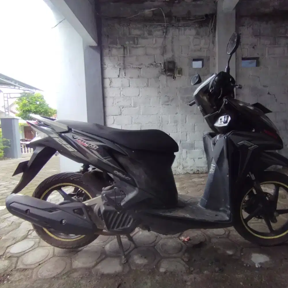 Jual Vario 125 KZR