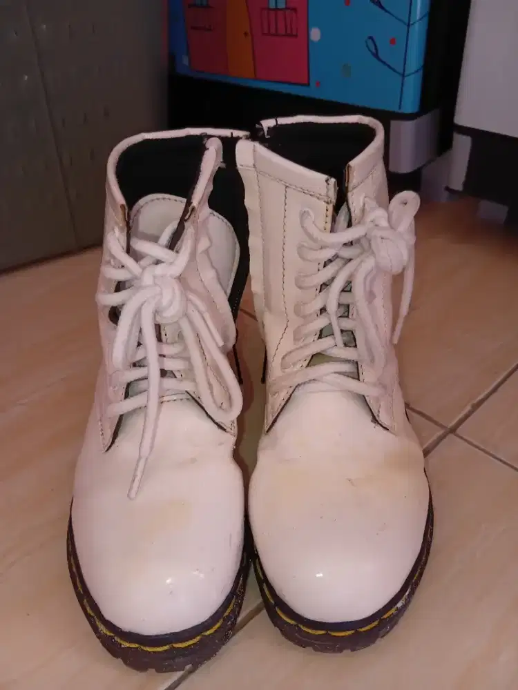 Sepatu boots anak cewe 4-6 tahun