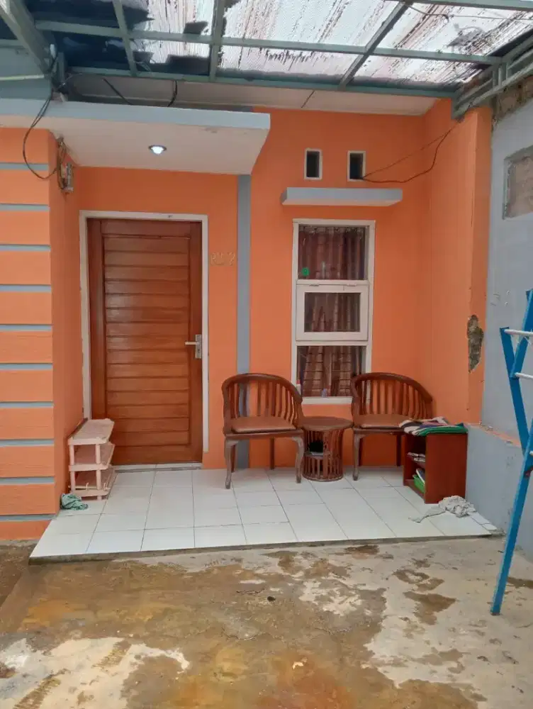 Jual Rumah dengan dg lokasi sangat strategis