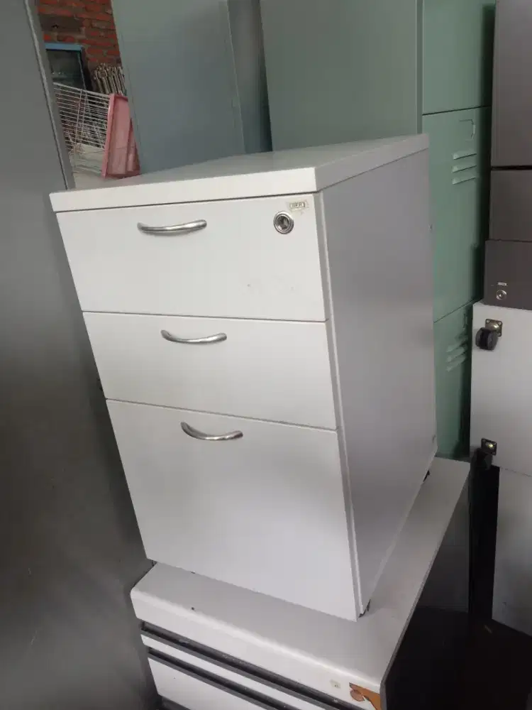 Nakas,drower,laci bekas