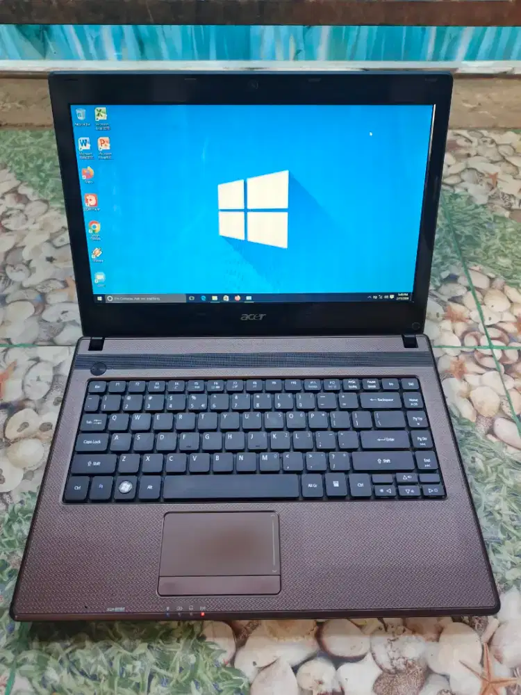 Laptop Acer Core i3 Ram 8gb windows 10 ktek mnus siap pake (Nego)
