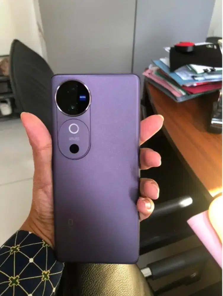 Sale  CEPAT V40 5G RAM 12+12/256 GB