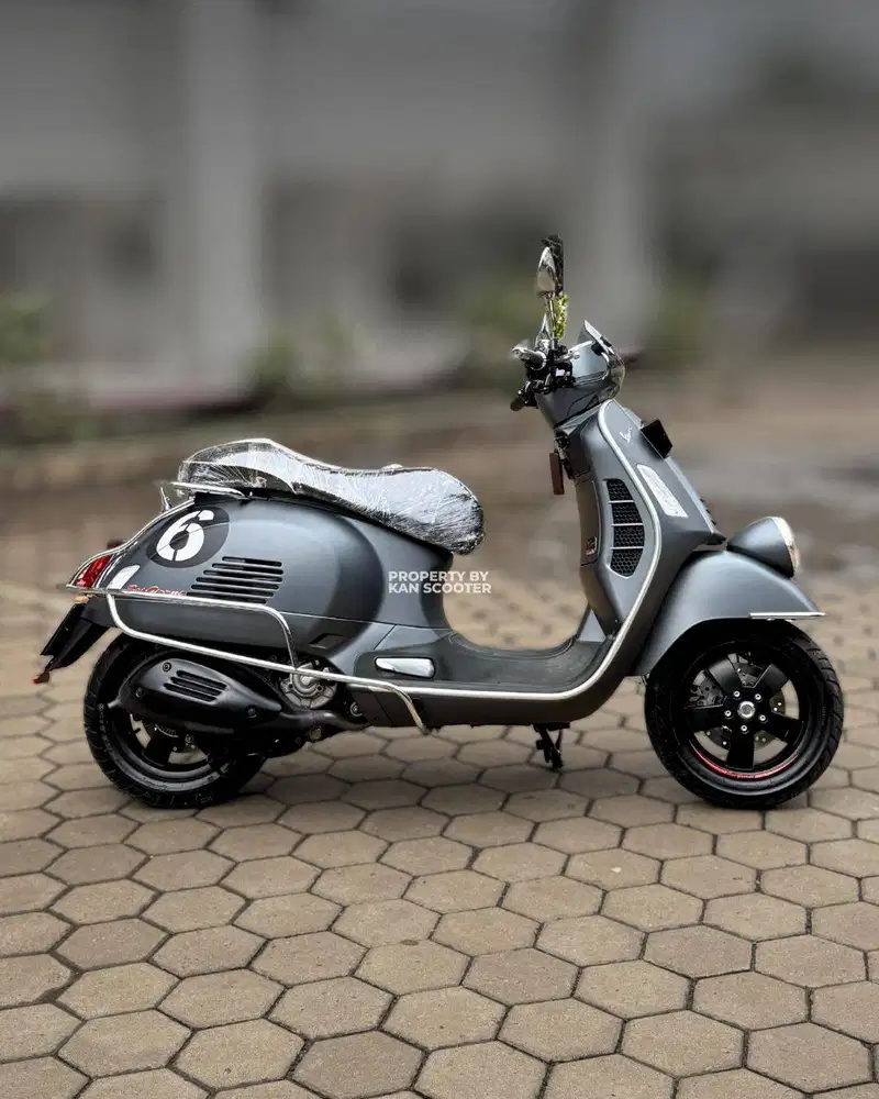 VESPA GTV SEI GIORNI II EDITION 300 HPE 2023 BERGARANSI