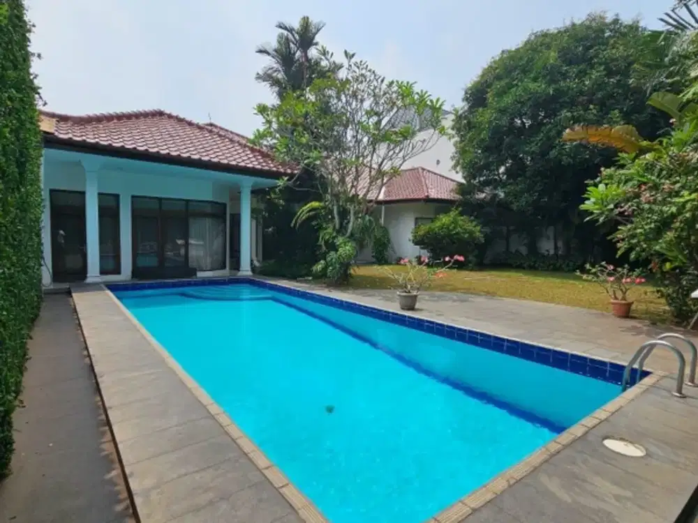 Rumah Mewah Siap Huni di Pejaten Jakarta