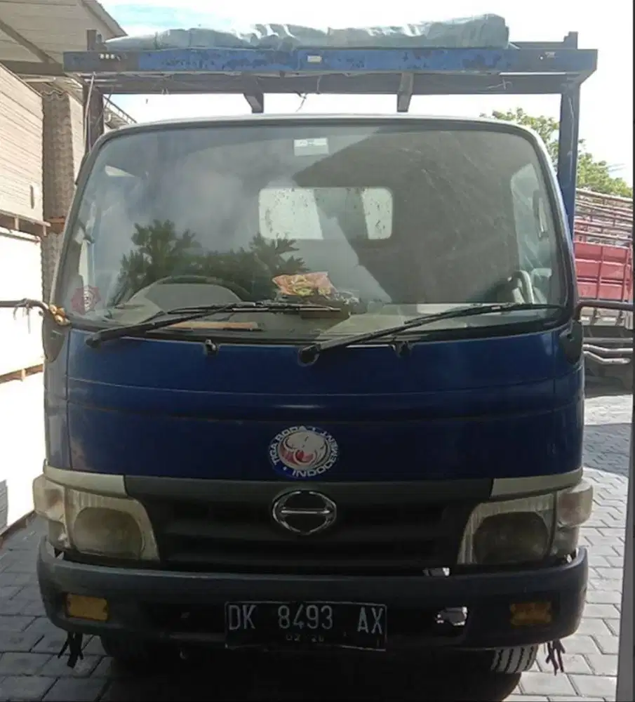 TRUCK HINO DUTRO 136 HDX 6.8 TAHUN 2013