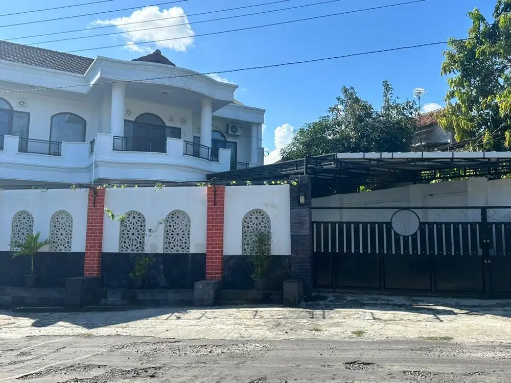 Rumah Bak Istana di Daerah Jogja