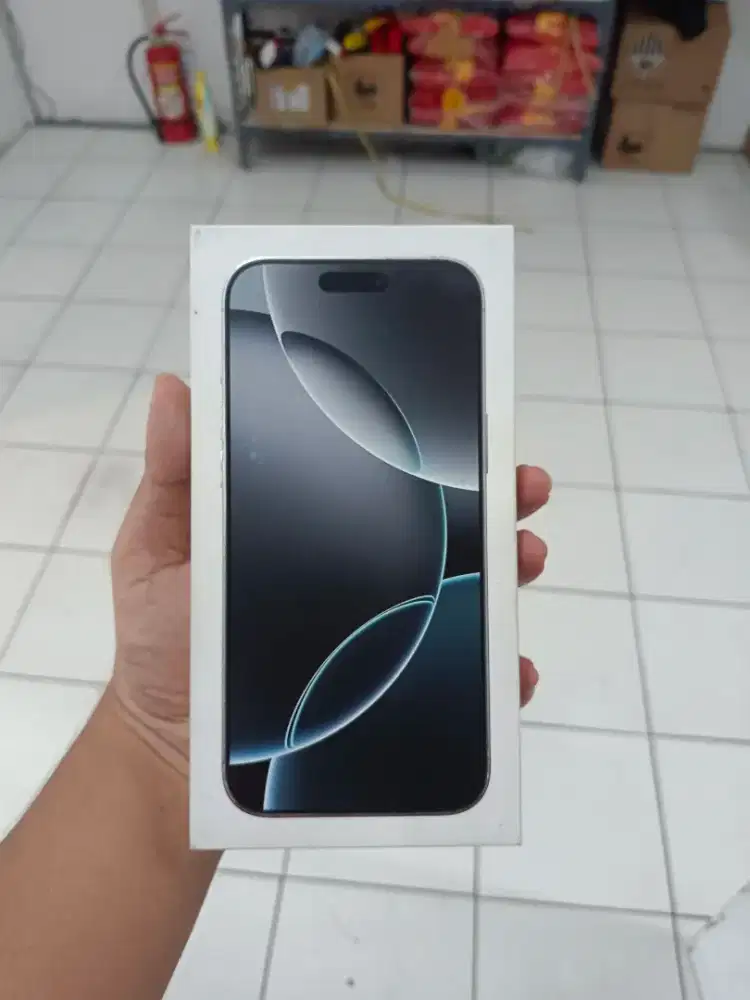 Iphone 16 pro max 512gb ready bosku surabaya kutisari satset