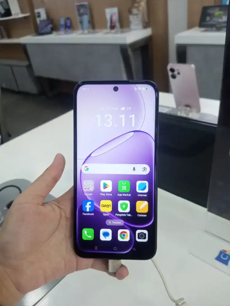 cicilan handphone syaratnya cukup pake ktp saja