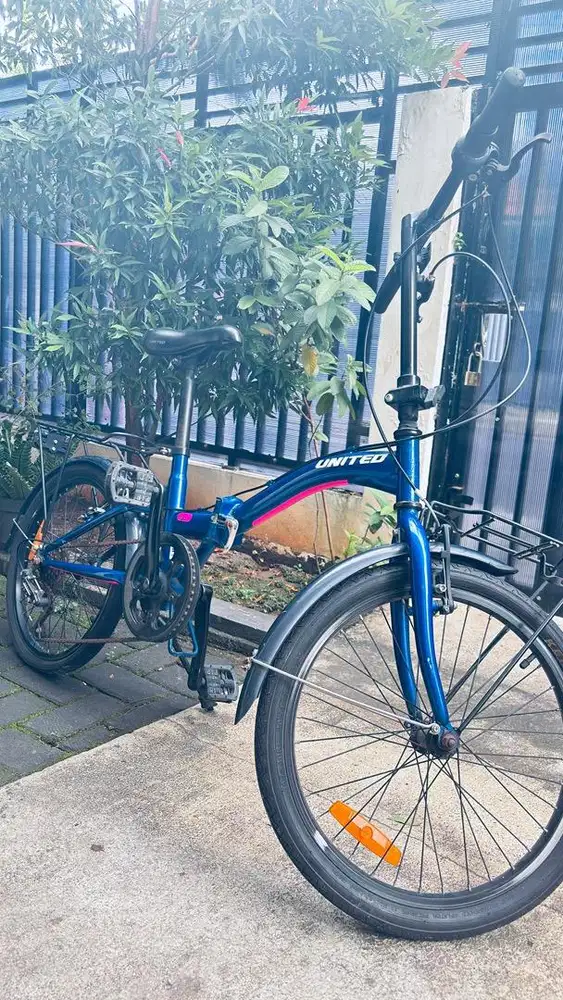 Sepeda United Stylo 20