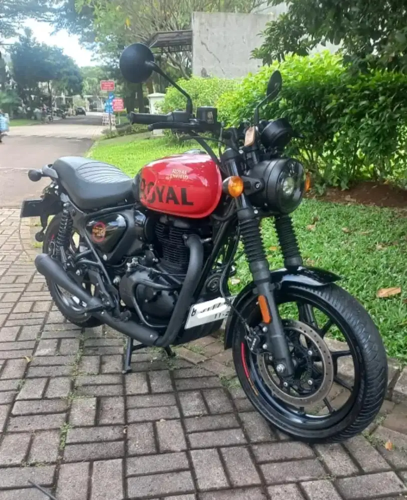 Bs Kredit/TT Royal Enfield Hunter 350 Rebel Red Modif Classic Meteor