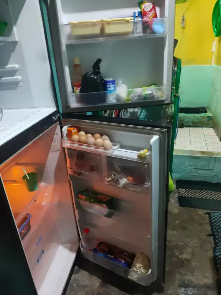 Kulkas Panasonic 2 Pintu