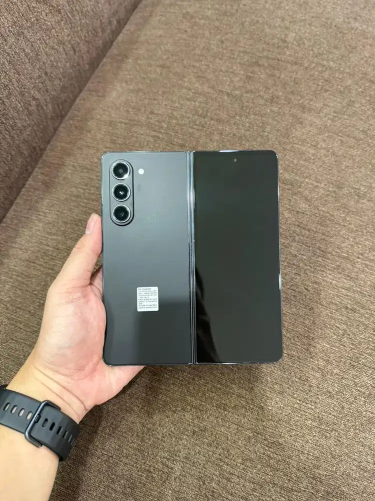 Samsung fold 5 12/256 minus layar tengah mati