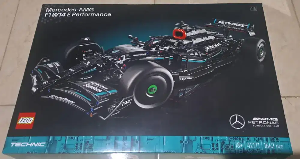 Lego Mercedes F1 1:8