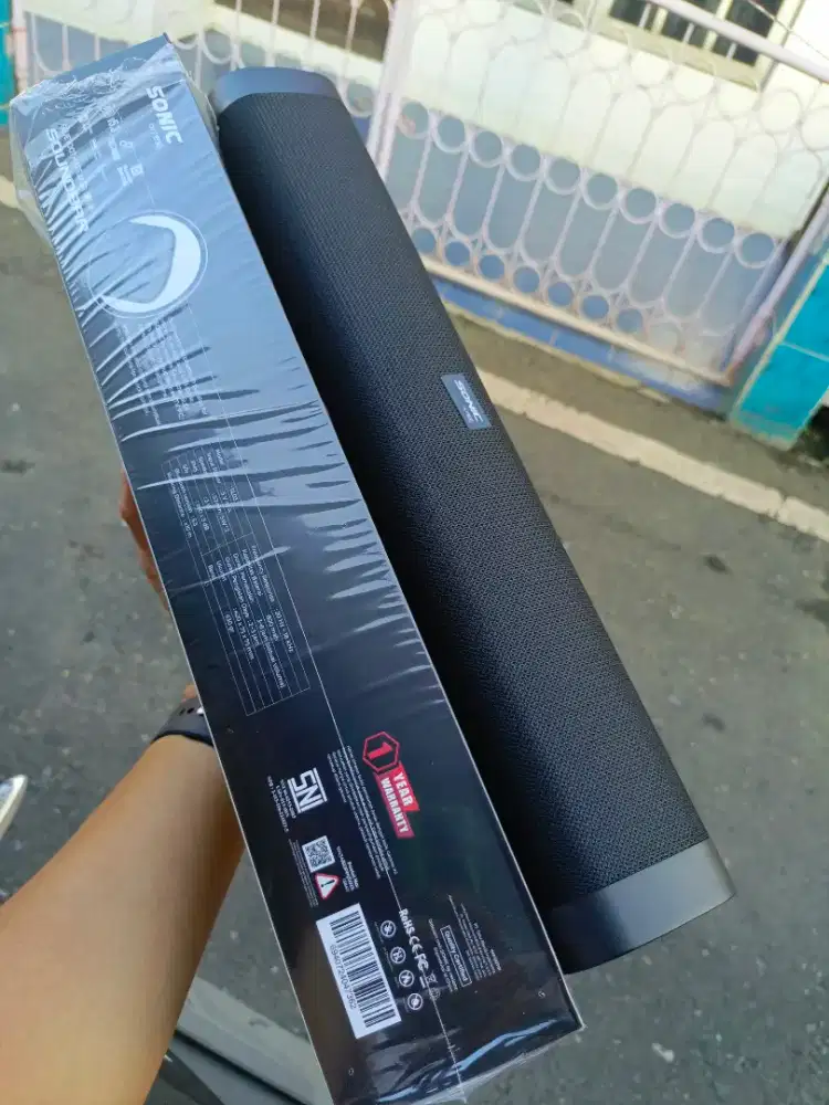 Speaker aktif bluetooth kondisi baru beli buka kotak