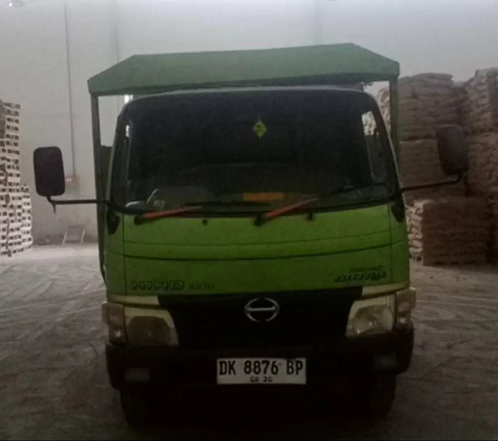 TRUCK HINO DUTRO 136 HDX 6.8