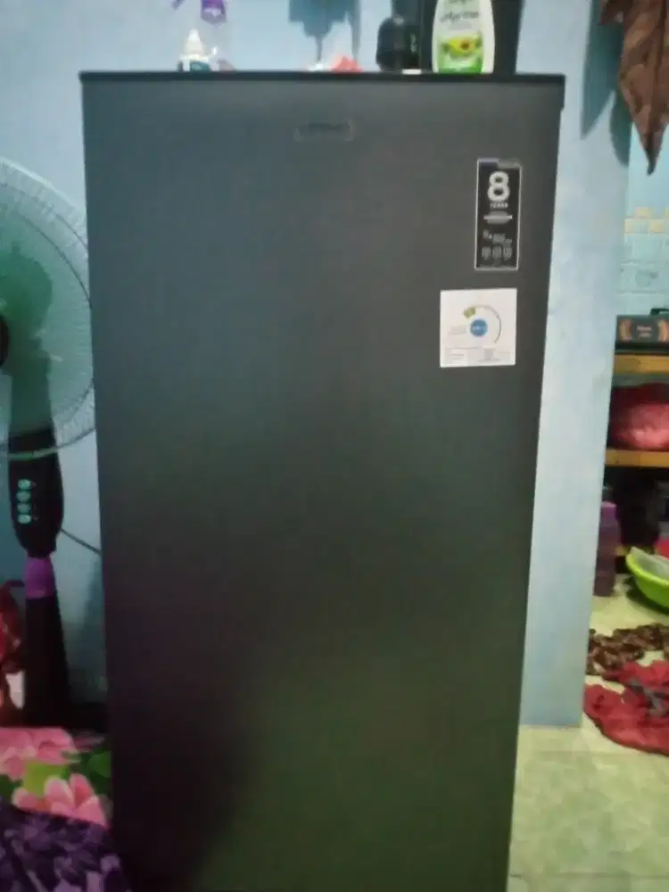 Kulkas 1 pintu merk STEKO