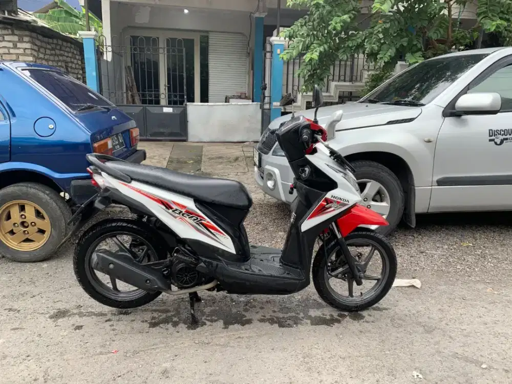 Honda beat 2016 lengkap alamat jl Kalisari Damen 102 Surabaya