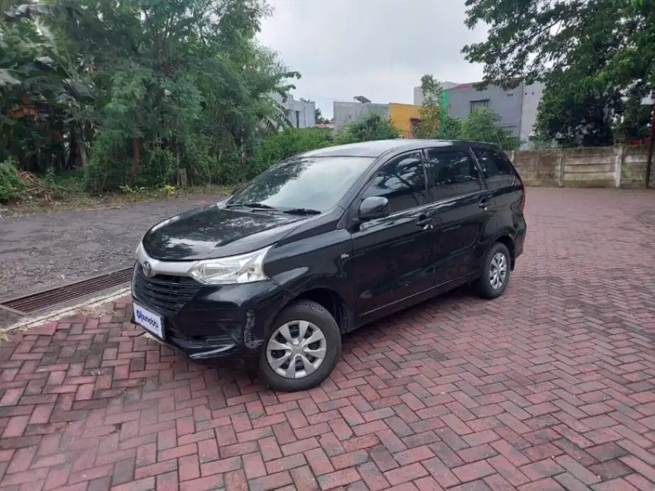 DP MURAH Avanza 1.3 E Bensin Matic 2016 Hitam SKG