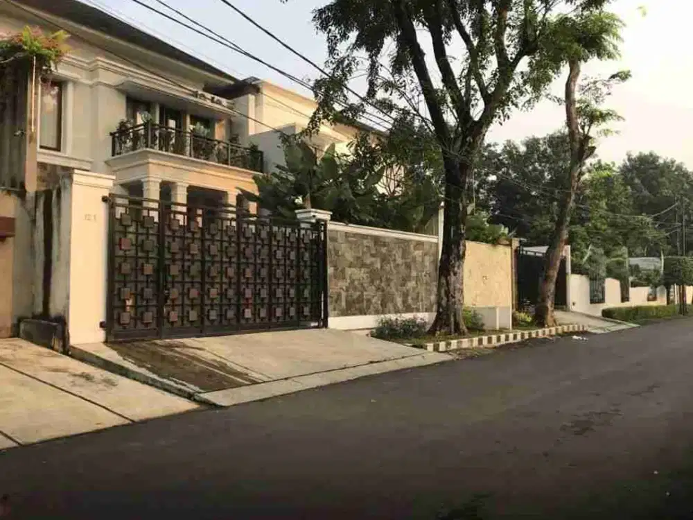 Rumah Mewah 2 Lantai Pejaten Barat – LT 480 m², Fasad Lebar & Strategis