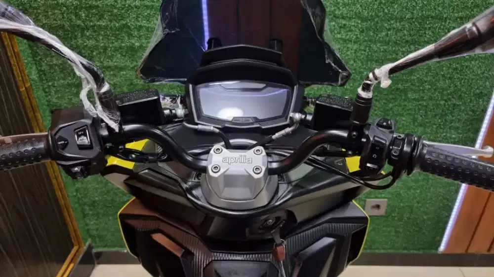 UD ENY MOTOR - Aprilia SR GT 200 thn 2022 super