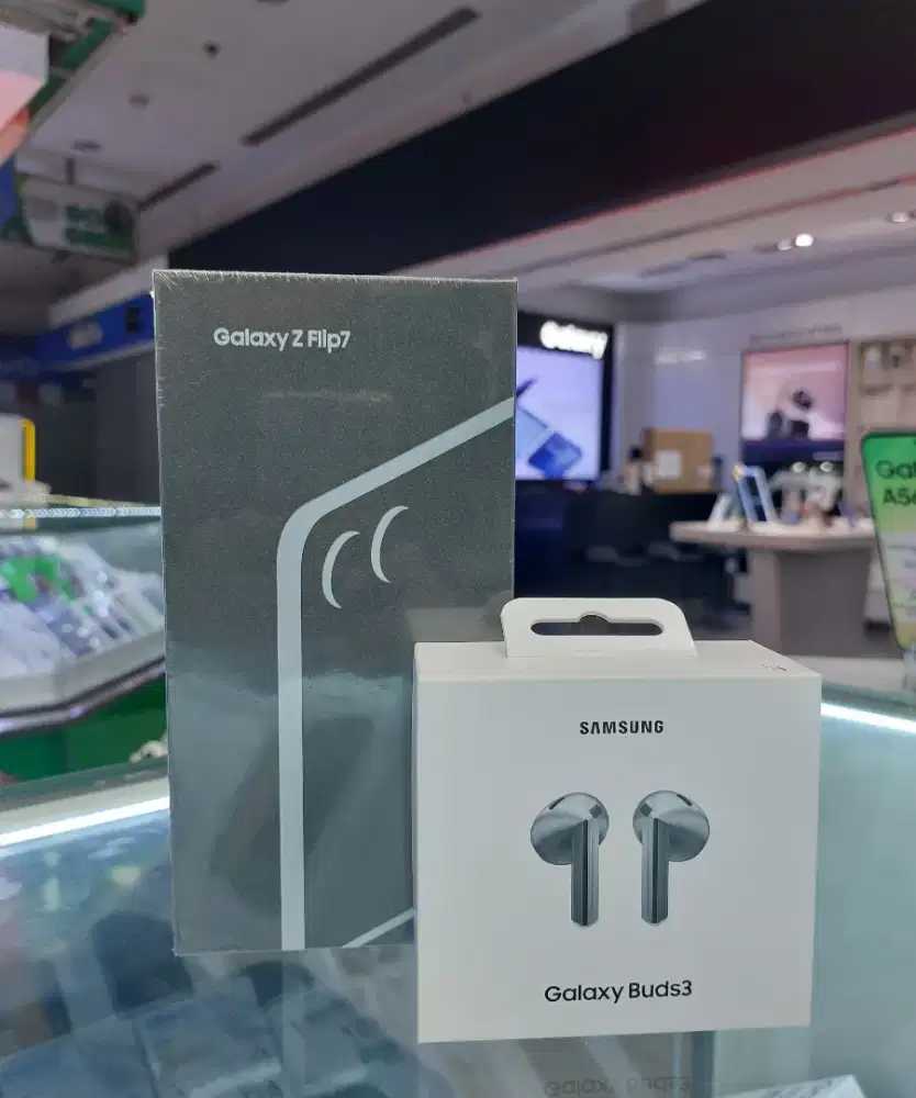 SAMSUNG GALAXY ZFLIP7 PROMO FREE BUDS'3