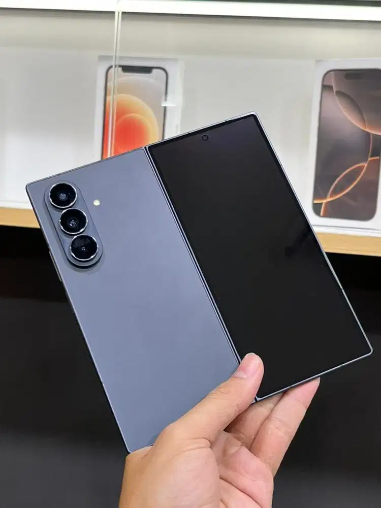 Samsung Galaxy Z Fold 12/512 GB Jetblack Sein