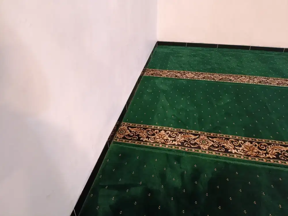 Tersedia Karpet sajadah Masjid import pembelian menyesuaikan kebutuhan
