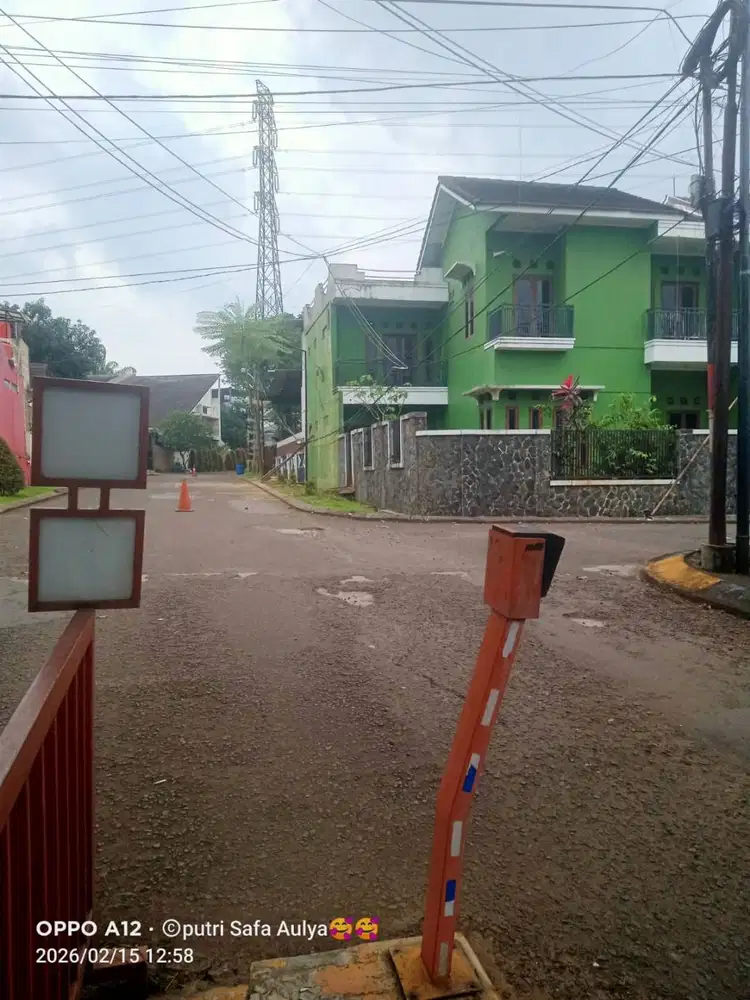 Disewakan Rumah 2 Lantai