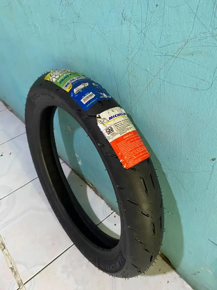 Di jual ban michelin uk 80/90