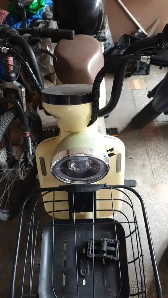 Dijual sepeda listrik second