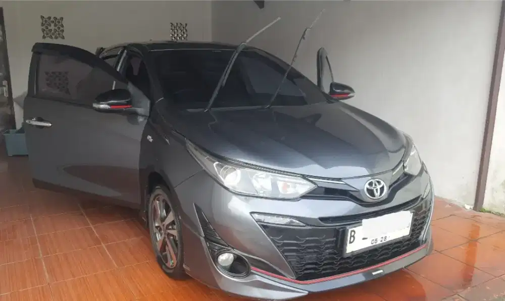 Yaris S TRD Sportivo 7 airbag 2018